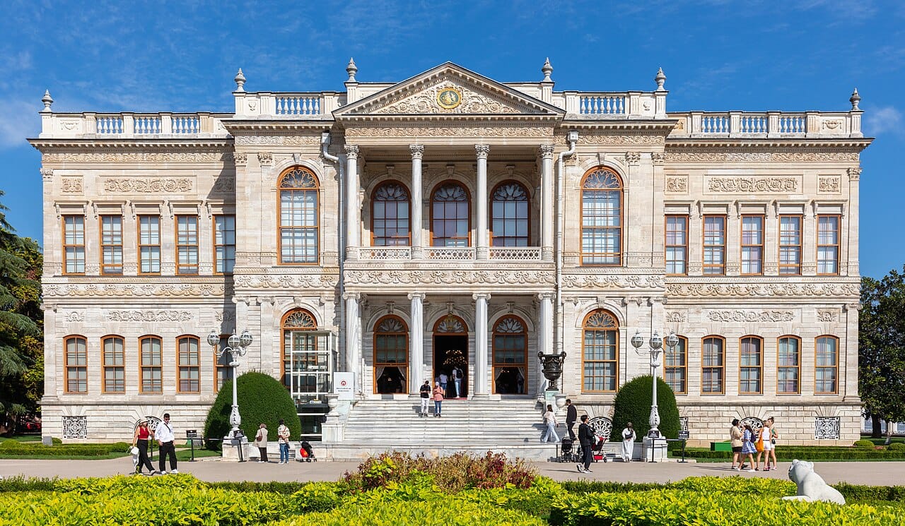 dolmabahçe
